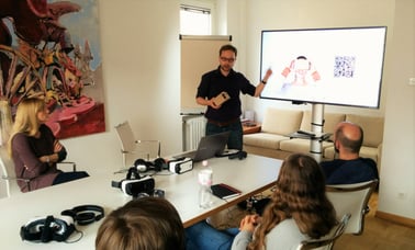 anyAcademy: abtauchen in die Virtual Reality